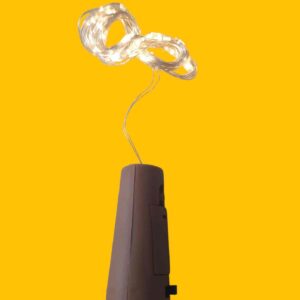 ALAMBRE LED "CORCHO" 3 mts "CALIDO" incluye pilas - Image 3