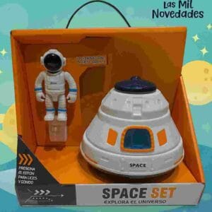 NAVE ESPACIAL Y ASTRONAUTA CON LUZ Y SONIDO - Imagen 1