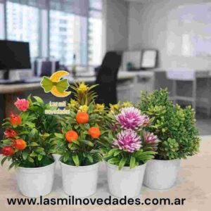 PLANTA ARTIFICIAL CON MACETA DECO 22 CM ALTO Aprox variedad de diseños y colores